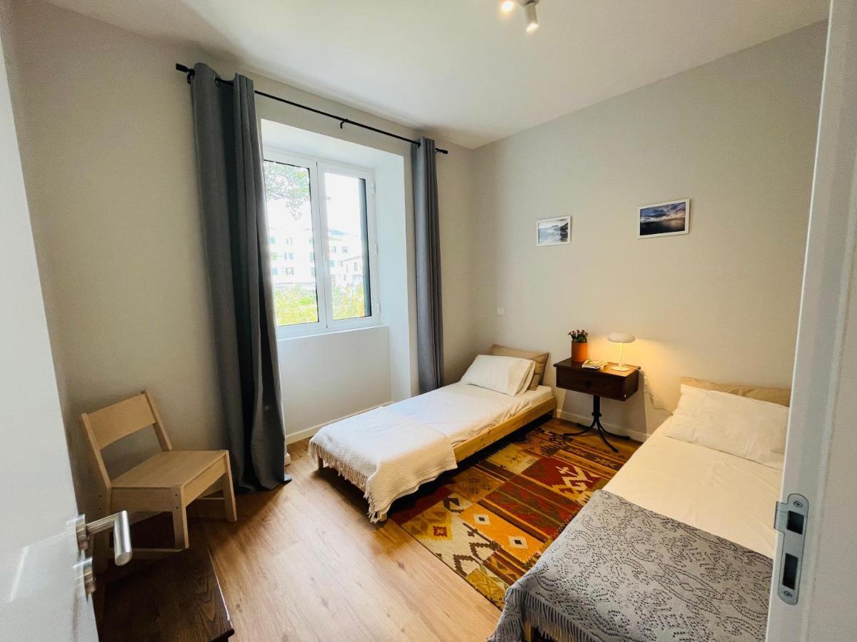 Lovely 2-Bedroom Rental Unit In Historic Funchal Bagian luar foto